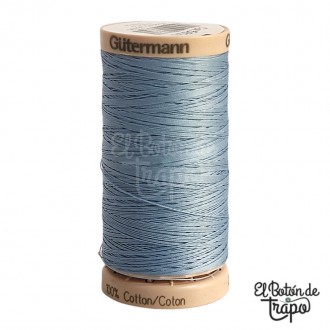 Hilo para acolchar a mano encerado Gütermann azul celeste.