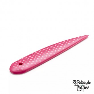 Moldeador para ángulos y bordes Prym Love fucsia para costura y patchwork 2