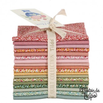 Pack Fat Eight Appliqué Flowers Something Blue Tilda con 18 telas coordinadas para aplicación y patchwork