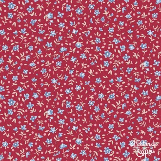 Tela Tilda Village Life Mae Burgundy 110183 con flores azules sobre fondo burdeos
